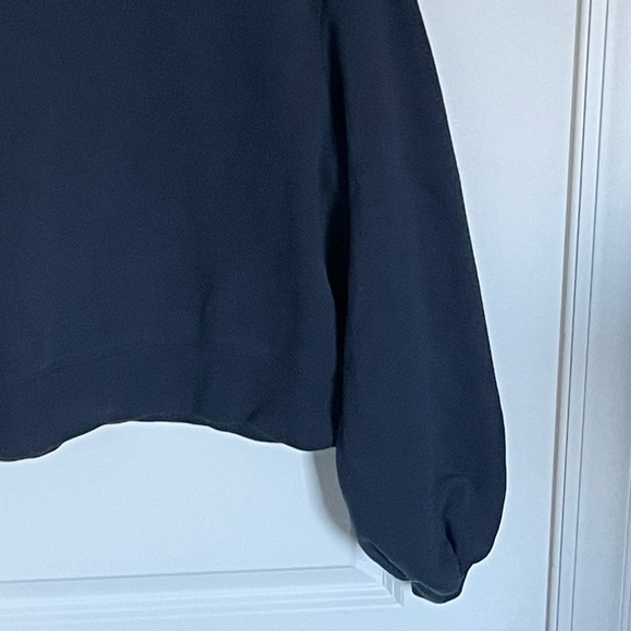 Richer Poorer Navy Blue Recycled Fleece Cropped Sweatshirt - 35372 - Picture 12 of 15